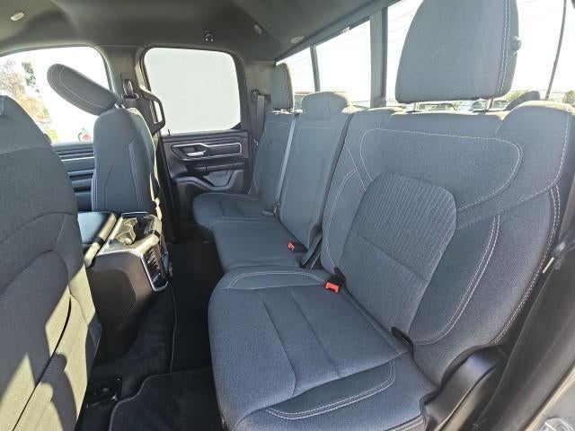 2022 RAM 1500 Big Horn Quad Cab 4x2 6'4" Box
