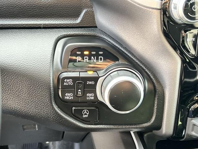 2023 RAM 1500 Big Horn Crew Cab 4x4 5'7" Box