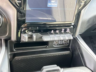 2023 RAM 1500 Big Horn Crew Cab 4x4 5'7" Box