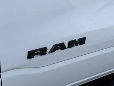 2023 RAM 1500 Big Horn Crew Cab 4x4 5'7" Box