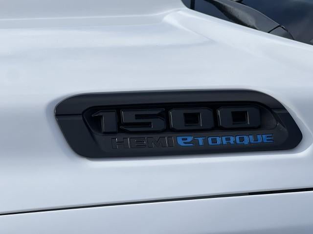 2023 RAM 1500 Big Horn Crew Cab 4x4 5'7" Box