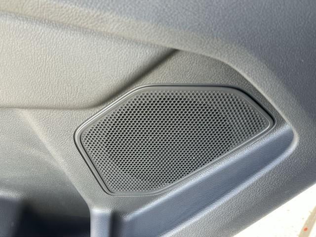 2023 Ford Transit Passenger Wagon XL