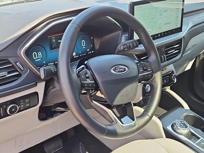 2025 Ford Escape Platinum
