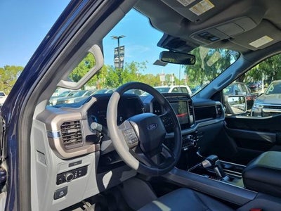 2024 Ford F-150 Lightning Pro