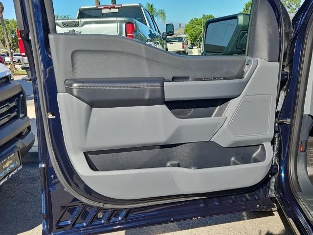 2024 Ford F-150 Lightning Pro