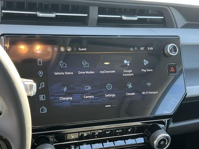 2027 Chevrolet Bolt FWD 4dr LT