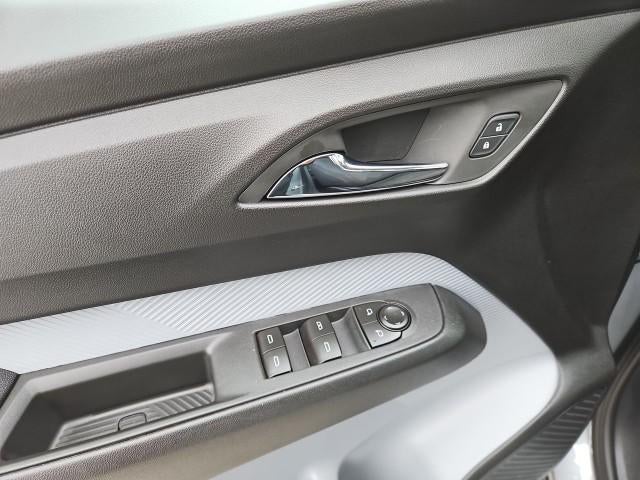 2027 Chevrolet Bolt FWD 4dr LT
