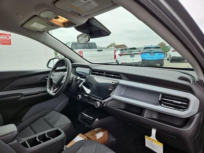 2027 Chevrolet Bolt FWD 4dr LT