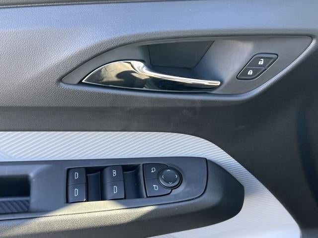 2027 Chevrolet Bolt FWD 4dr LT