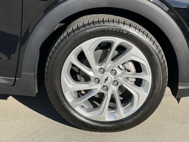 2027 Chevrolet Bolt FWD 4dr LT