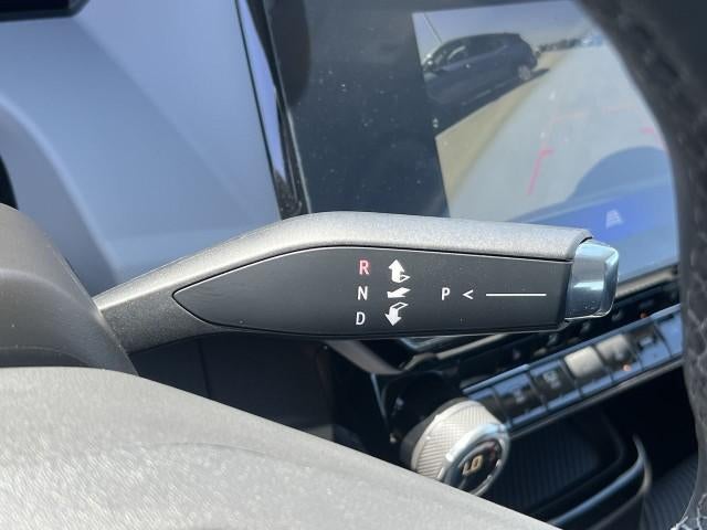 2027 Chevrolet Bolt FWD 4dr LT