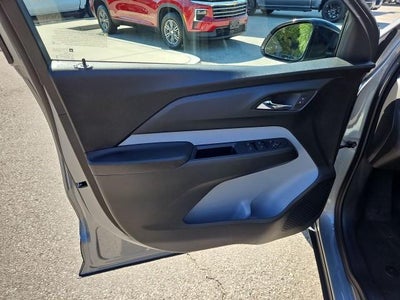 2027 Chevrolet Bolt FWD 4dr LT