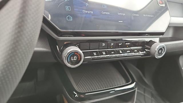 2027 Chevrolet Bolt FWD 4dr LT