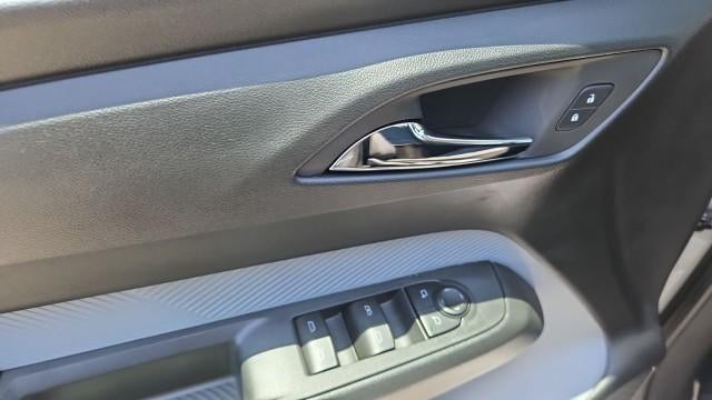 2027 Chevrolet Bolt FWD 4dr LT