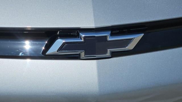 2027 Chevrolet Bolt FWD 4dr LT