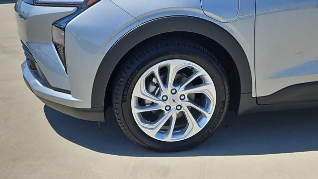 2027 Chevrolet Bolt FWD 4dr LT