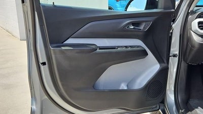 2027 Chevrolet Bolt FWD 4dr LT