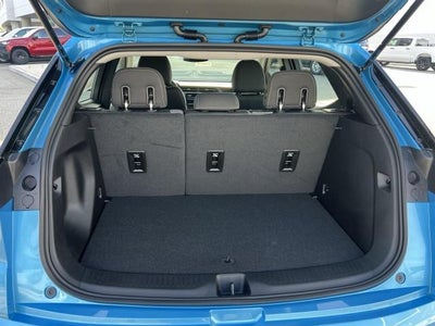 2027 Chevrolet Bolt FWD 4dr LT