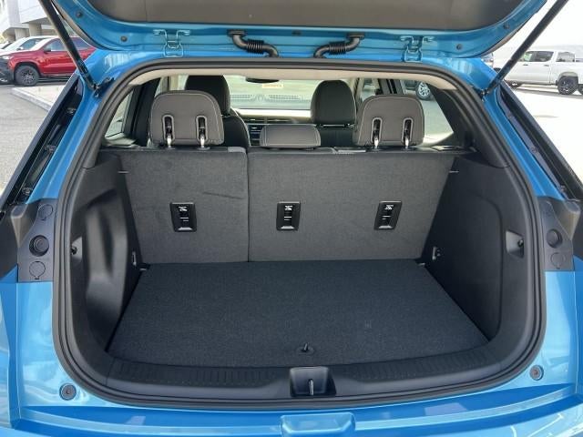 2027 Chevrolet Bolt FWD 4dr LT