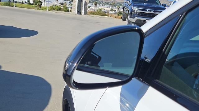 2027 Chevrolet Bolt FWD 4dr LT
