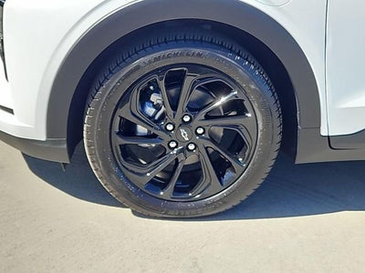 2027 Chevrolet Bolt FWD 4dr RS