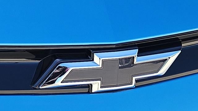 2027 Chevrolet Bolt FWD 4dr RS