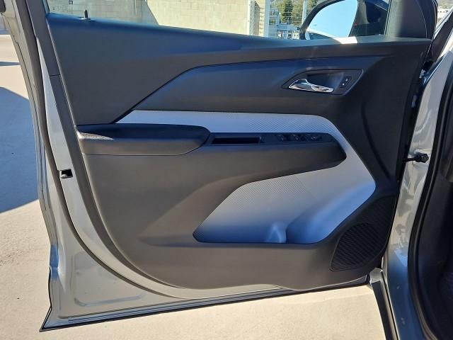 2027 Chevrolet Bolt RS - Photo 21