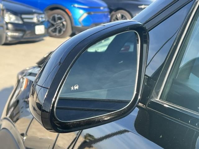 2027 Chevrolet Bolt FWD 4dr RS