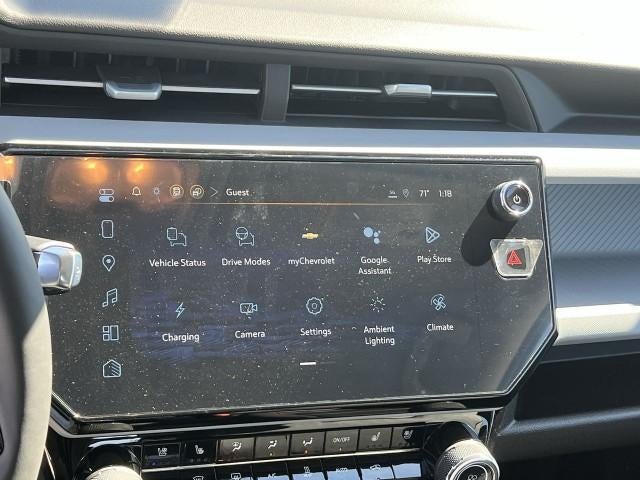 2027 Chevrolet Bolt FWD 4dr RS