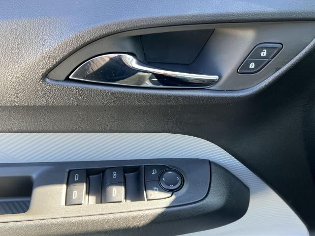 2027 Chevrolet Bolt FWD 4dr RS