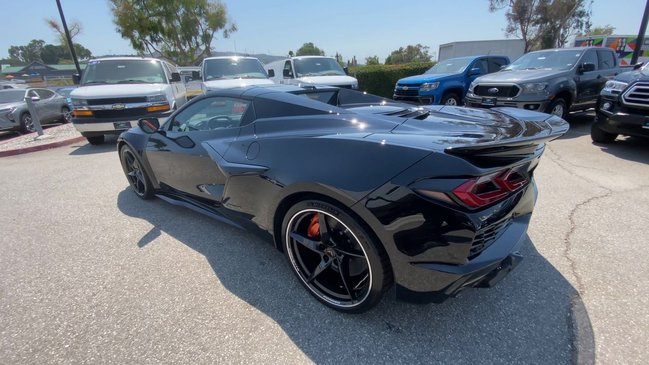 2025 Chevrolet Corvette E-Ray Base