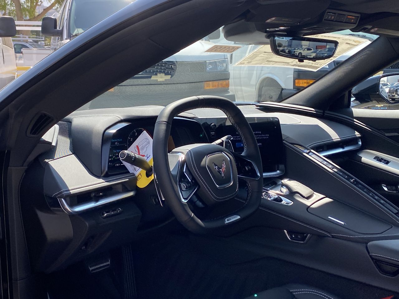 2025 Chevrolet Corvette E-Ray Base