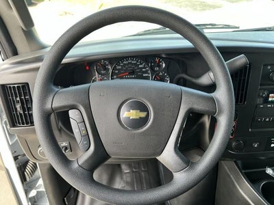 2025 Chevrolet Express Cutaway 3500 3500 Van 139"