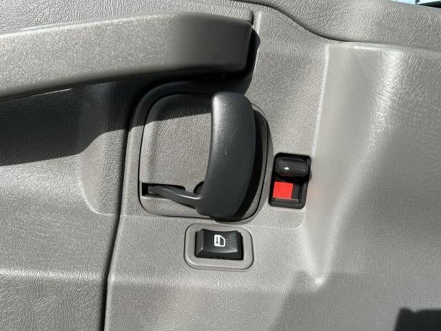 2025 Chevrolet Express Cutaway 3500 3500 Van 139"