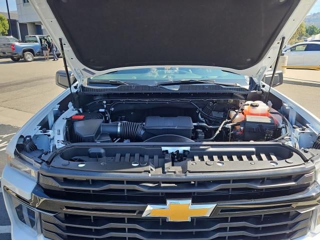 2026 Chevrolet Silverado 2500 HD Crew Cab Long Box 4-Wheel Drive Work Truck