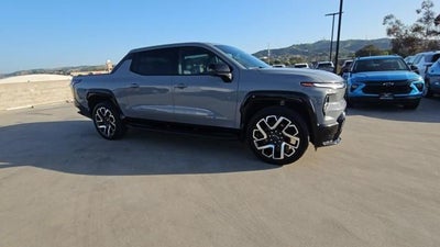 2025 Chevrolet Silverado EV RST - Extended Range