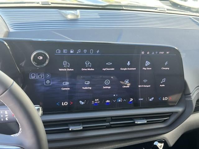 2026 Chevrolet Silverado EV e4WD Crew Cab Standard Range LT