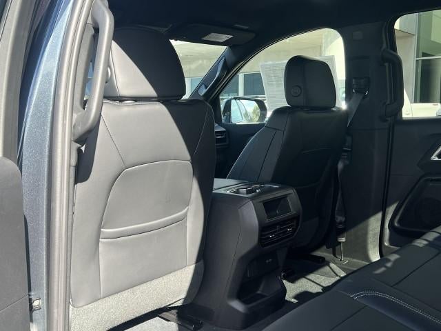 2026 Chevrolet Silverado EV e4WD Crew Cab Standard Range LT