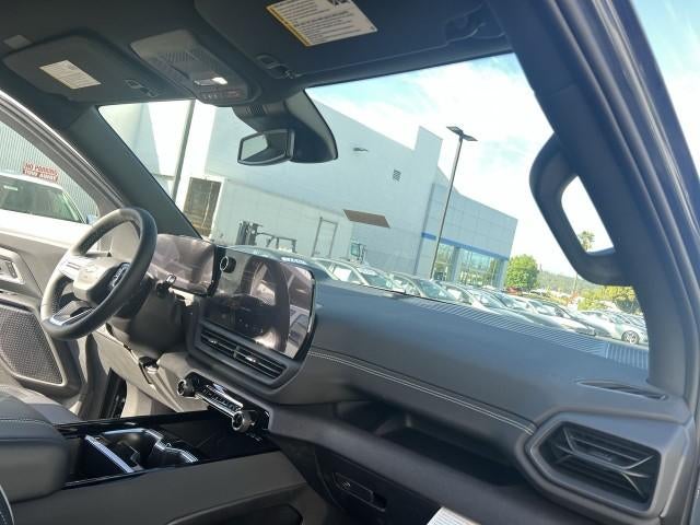 2026 Chevrolet Silverado EV e4WD Crew Cab Standard Range LT