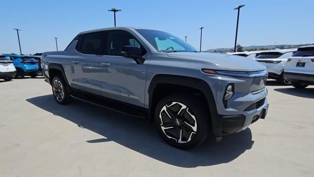 2025 Chevrolet Silverado EV LT - Extended Range