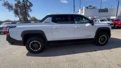 2026 Chevrolet Silverado EV e4WD Crew Cab Extended Range Trail Boss