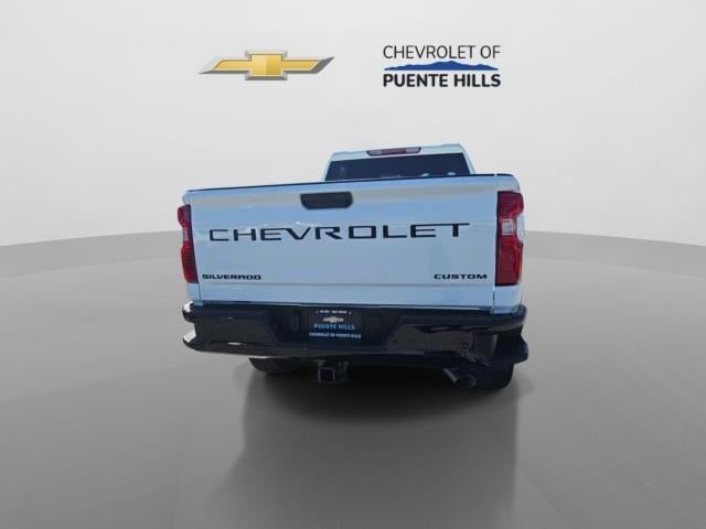 2026 Chevrolet Silverado 2500 HD Crew Cab Standard Box 2-Wheel Drive Custom