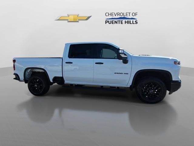 2026 Chevrolet Silverado 2500 HD Crew Cab Standard Box 2-Wheel Drive Custom
