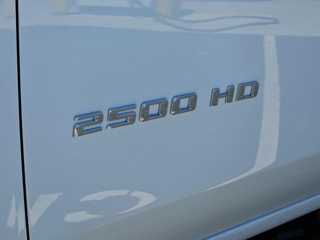 2026 Chevrolet Silverado 2500 HD Crew Cab Standard Box 2-Wheel Drive Custom