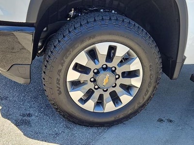 2026 Chevrolet Silverado 2500 HD Crew Cab Standard Box 2-Wheel Drive Custom