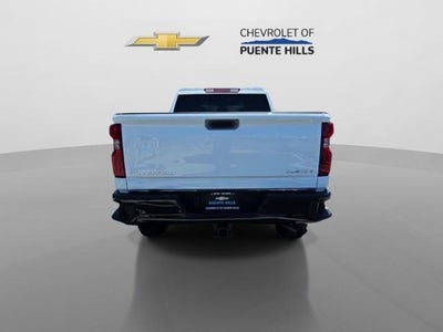2026 Chevrolet Silverado 2500 HD Crew Cab Standard Box 2-Wheel Drive Custom