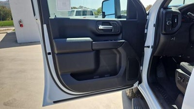 2026 Chevrolet Silverado 2500 HD Crew Cab Standard Box 2-Wheel Drive Custom