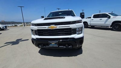 2026 Chevrolet Silverado 2500 HD Crew Cab Standard Box 2-Wheel Drive Custom