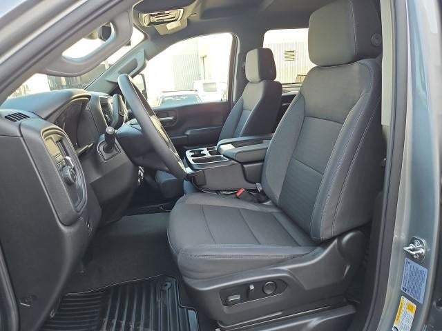 2026 Chevrolet Silverado 2500 HD Crew Cab Standard Box 2-Wheel Drive Custom