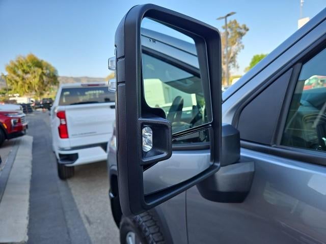 2026 Chevrolet Silverado 2500 HD Crew Cab Standard Box 2-Wheel Drive Custom